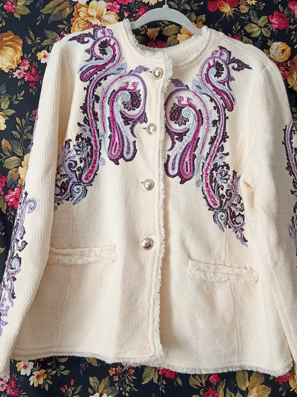 Chicos Cream Embroidered Paisley Jacket